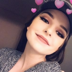 Meet your Posher, Katelyn